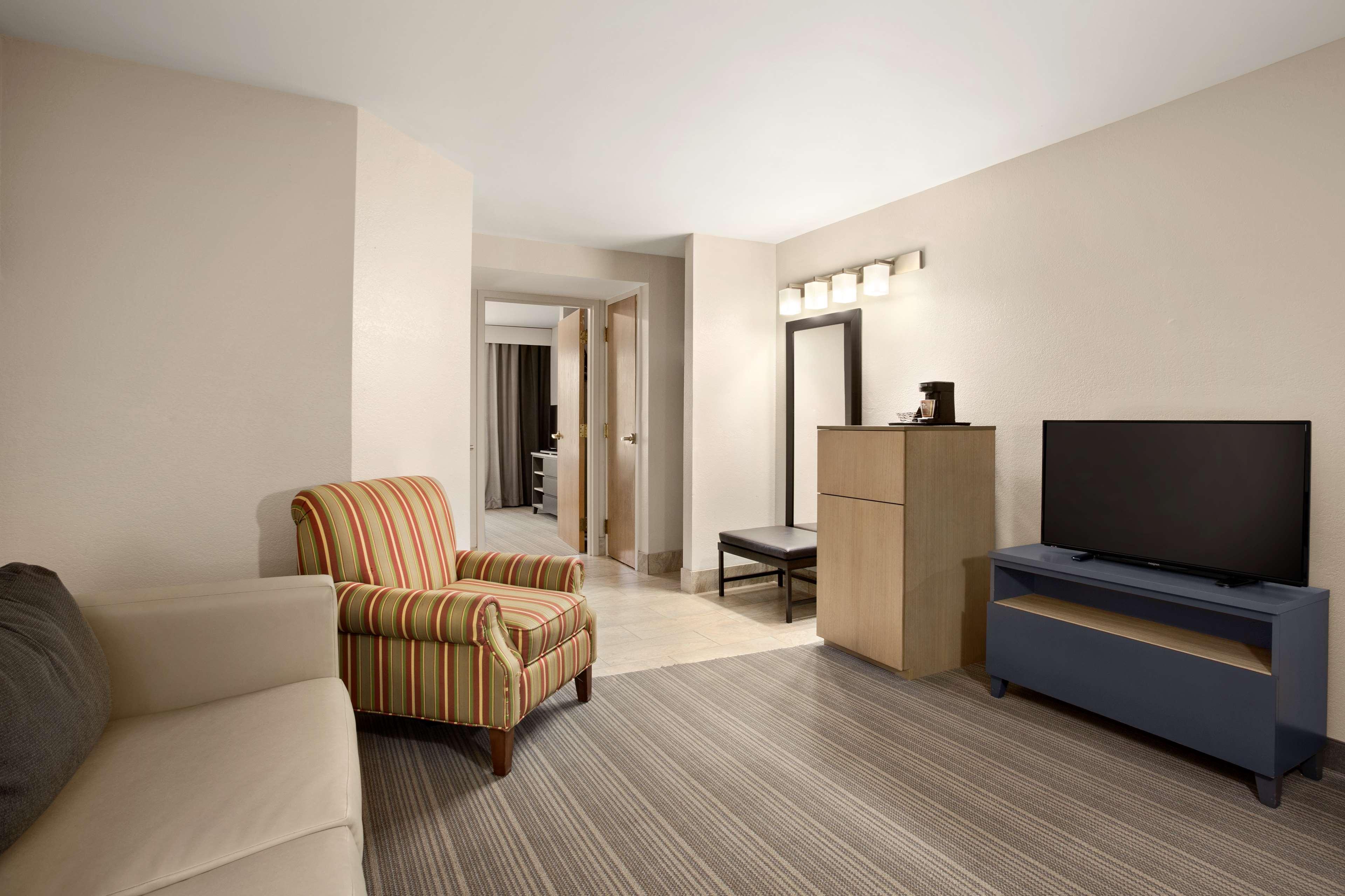 Howard Johnson By Wyndham Murfreesboro Extérieur photo