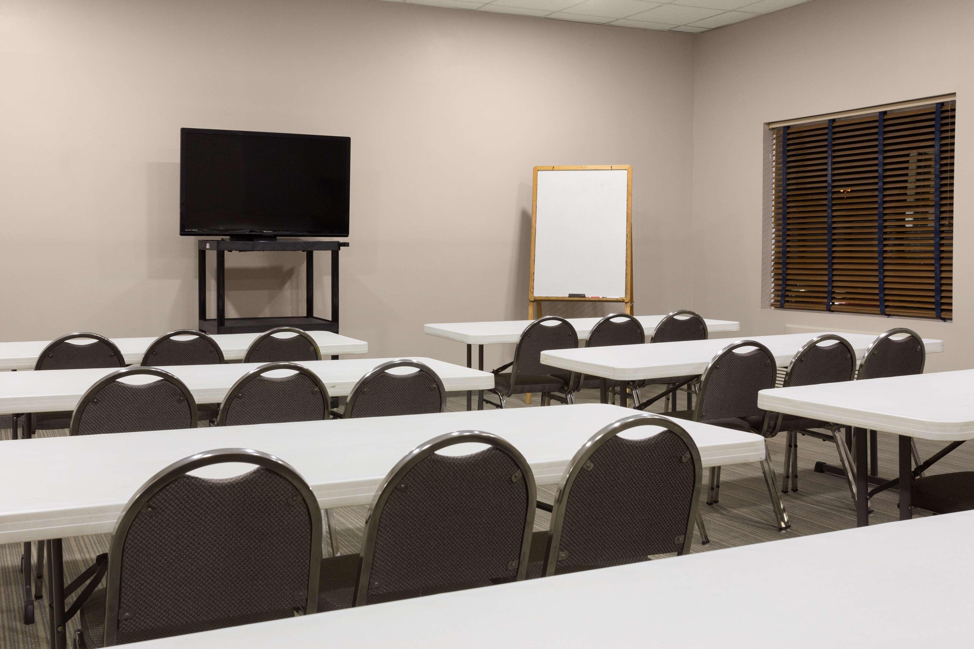 Howard Johnson By Wyndham Murfreesboro Extérieur photo